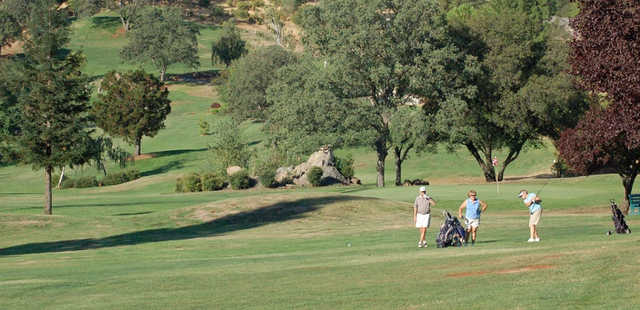 Auburn Lake Trails Golf Course - photo 2