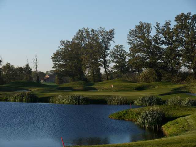UGOLF Mionnay - photo 2