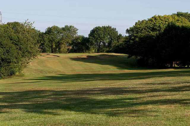 Hartsbourne Country Club - photo 2
