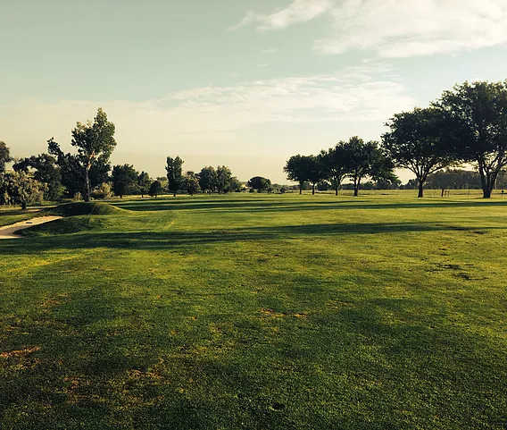 Spreading Antlers Golf Course - photo 2