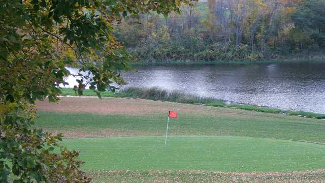 Majestic Hills Golf Course in Denison - photo 2