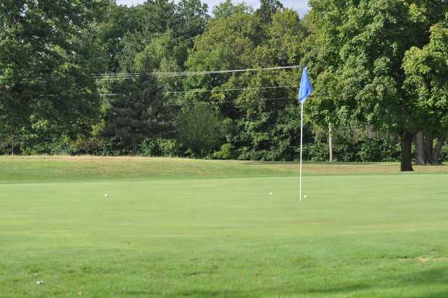 Lincoln Greens Golf Course