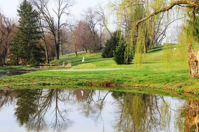 Rolling Acres Golf Course - photo 2