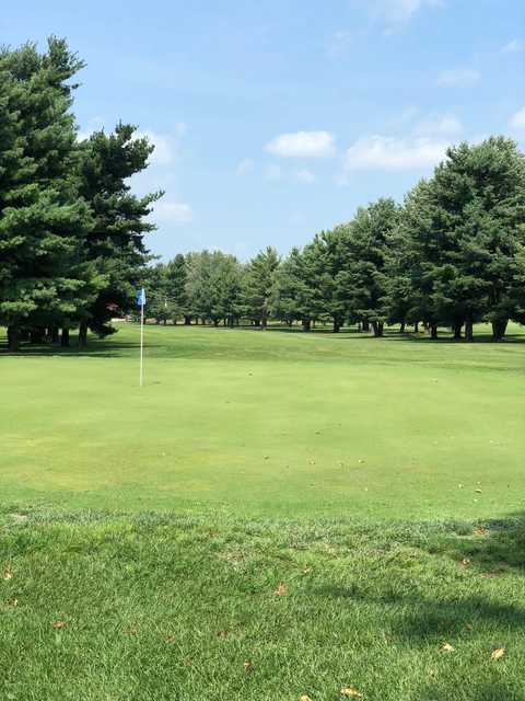 Woodford Lakes Golf Club