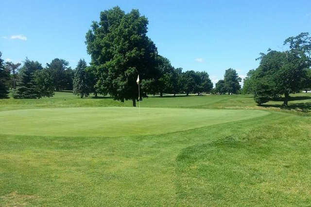 The Club at Silver Lake