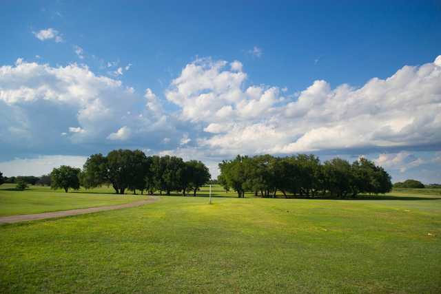 Goldthwaite Municipal Golf Course - photo 2