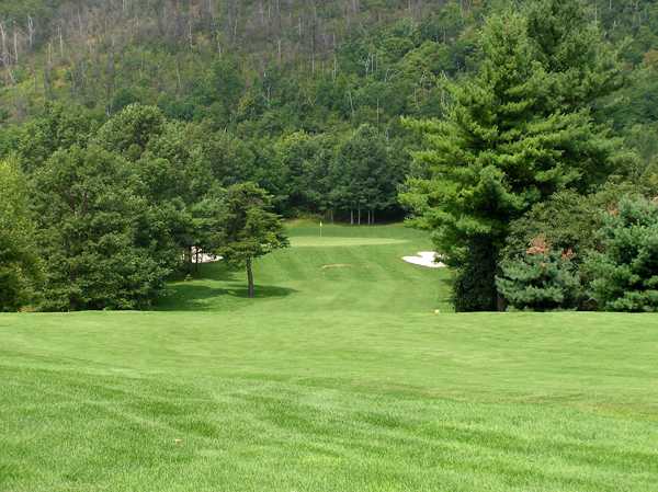 Blue Shamrock Golf Club - photo 3