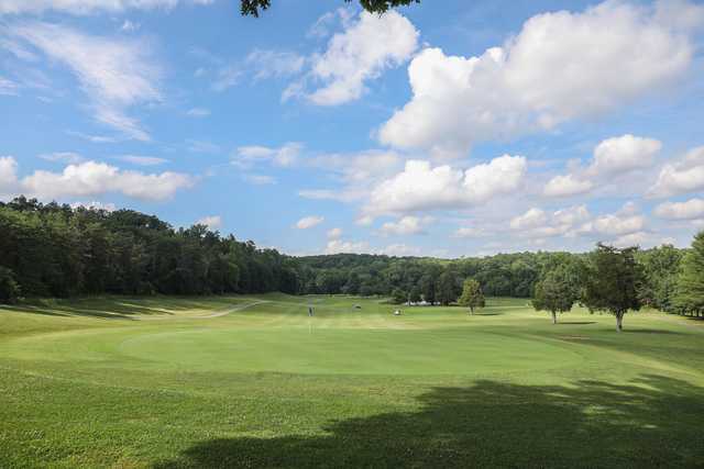 Altavista Country Club - photo 2