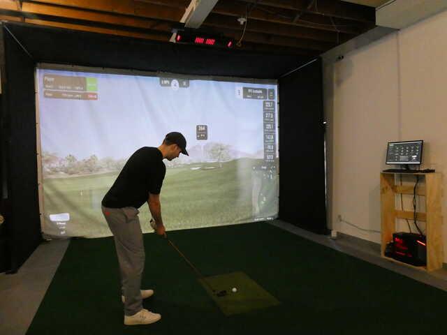 Bunkerville Indoor Golf - photo 1