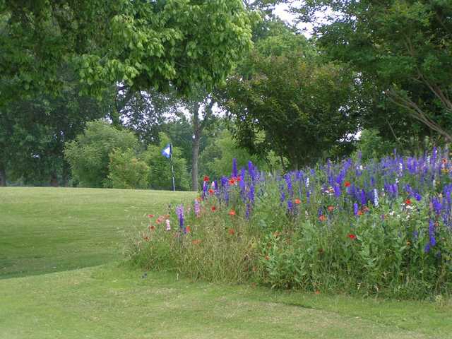 Pecan Hollow Golf Course - photo 2