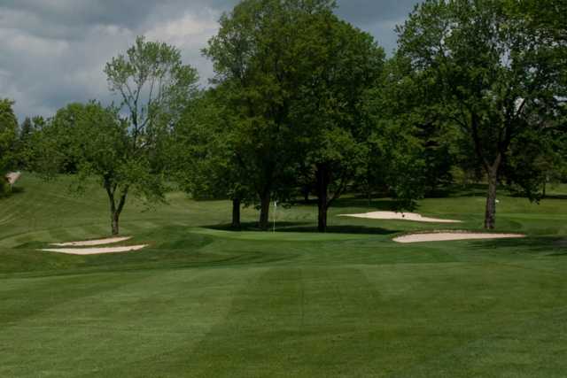 Rolling Hills Country Club - photo 2