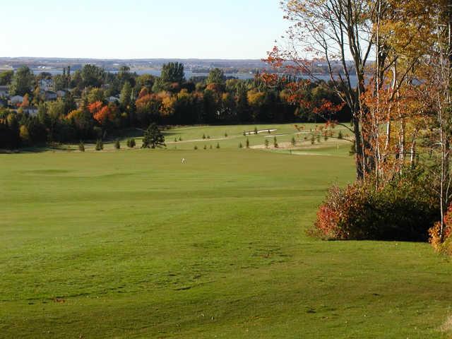 Fox Meadow Golf & Country Club - photo 6