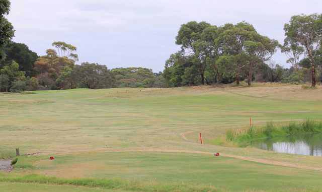 Curlewis Golf Club - photo 2