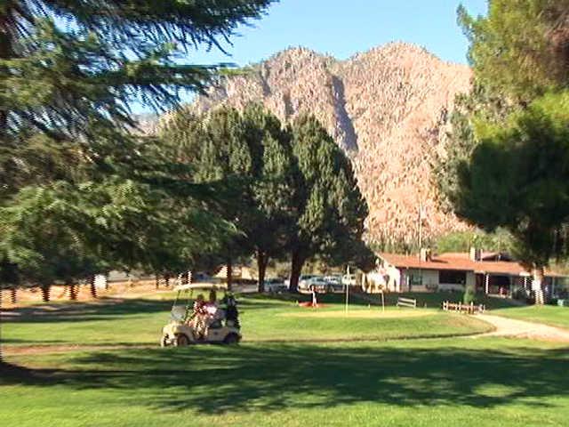 Kern Valley Golf & Country Club - photo 2