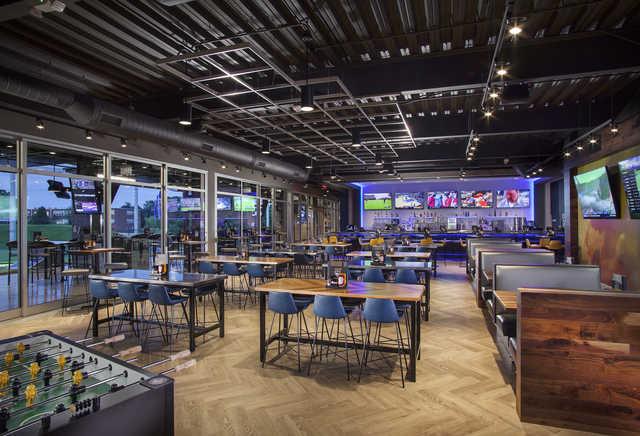 Topgolf Thornton - photo 2