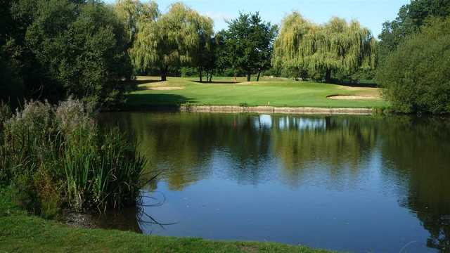 West Middlesex Golf Club - photo 5