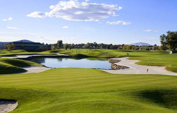 Columbia Point Golf Course - photo 2