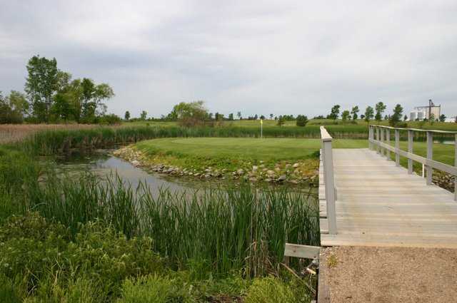 Island Pine Country Club - photo 2