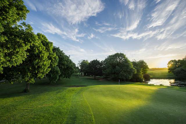 The Hertfordshire Golf Club - photo 4