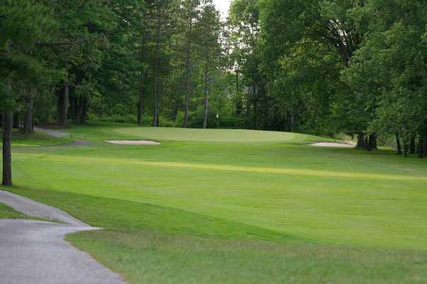 Chardon Lakes Golf Course - photo 5