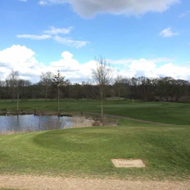 Colne Valley Golf Club - photo 2
