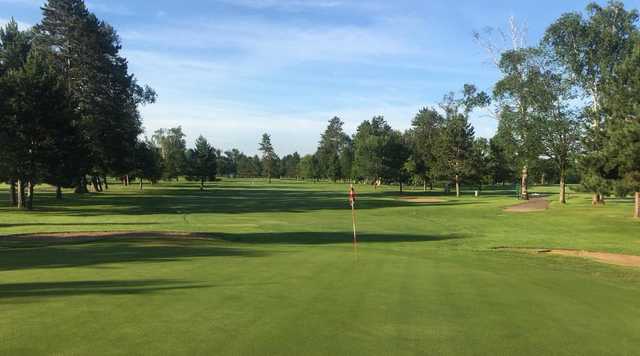 Swan Lake Country Club - photo 5