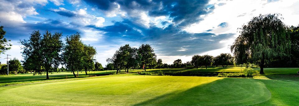 Trent Lock Golf Centre - 9-hole Course - photo 1