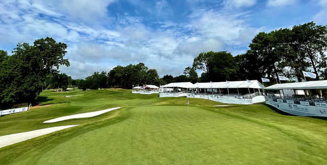 Thornblade Club - photo 1