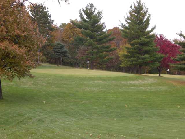 Kalona Golf Course - photo 1