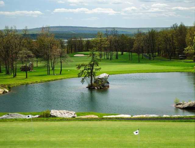 Eagle Rock Golf & Ski Resort - photo 2