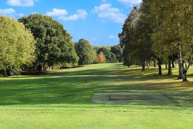 Renishaw Park Golf Club - photo 2