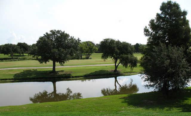 English Turn Golf & Country Club - photo 8