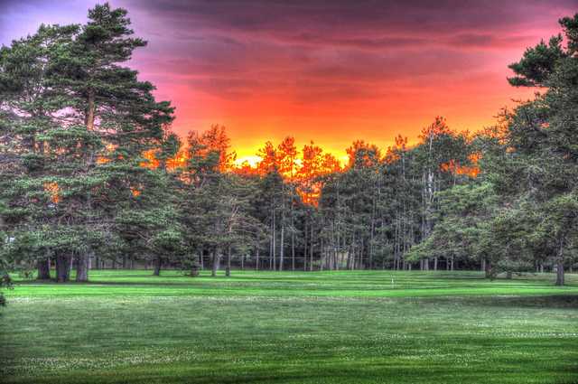 Escanaba Country Club - photo 1