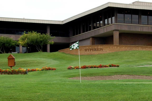 Hyperion Field Club - photo 3