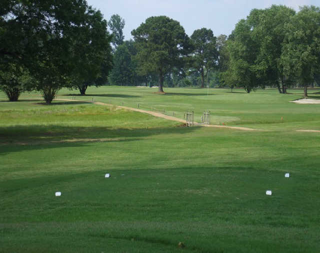 Oaks Country Club - photo 3