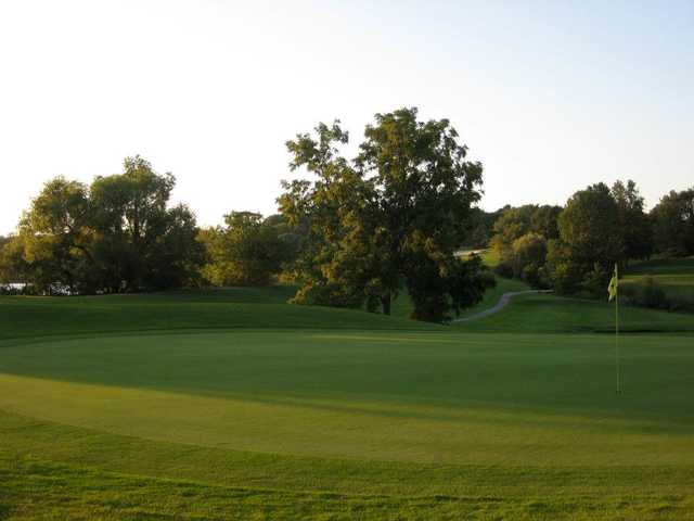 Pleasant Valley Country Club - photo 2