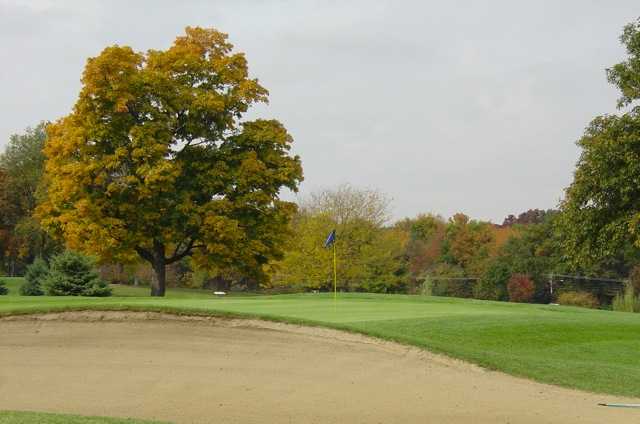 Fox Valley Golf & Country Club - photo 2