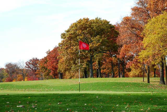 Lake Shore Country Club - photo 3