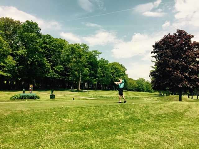 Moon Brook Country Club - photo 1
