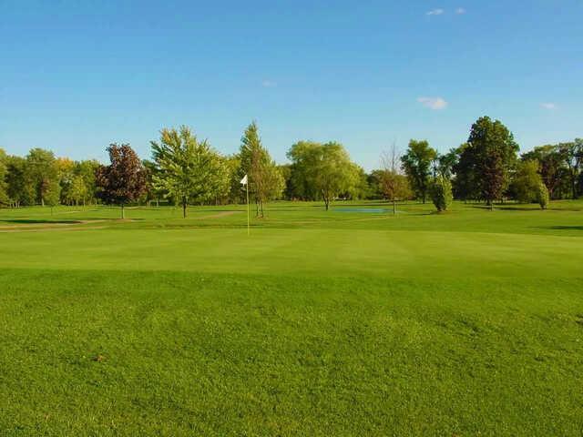 Cedar Glen Golf Course - photo 3