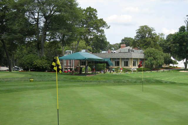 The Woodcrest Club