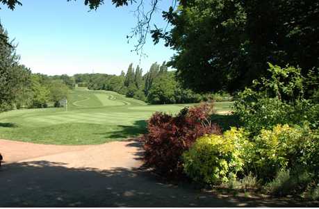 Hartsbourne Country Club - photo 3