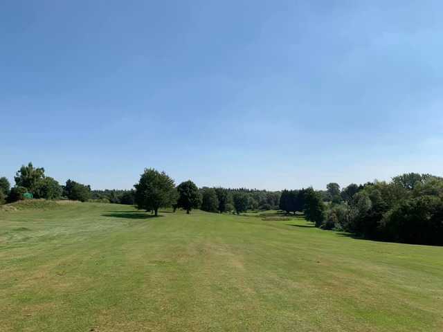 Shrivenham Park Golf Club - photo 4