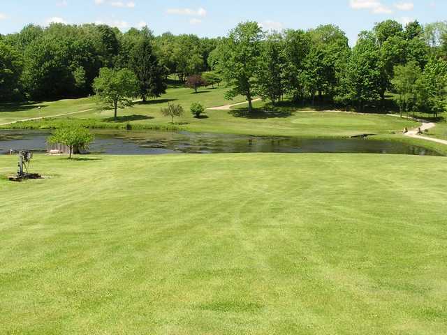 Whispering Pines Golf Course - photo 2