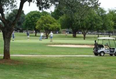 Tucker Oaks Golf Course - photo 2