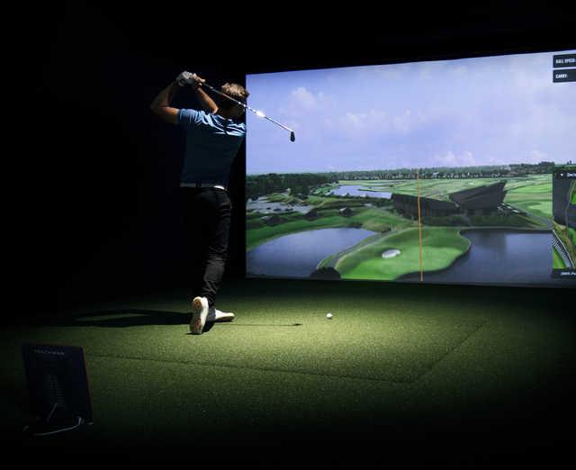 Coachwood Simulator (Indoor Golf) - photo 1