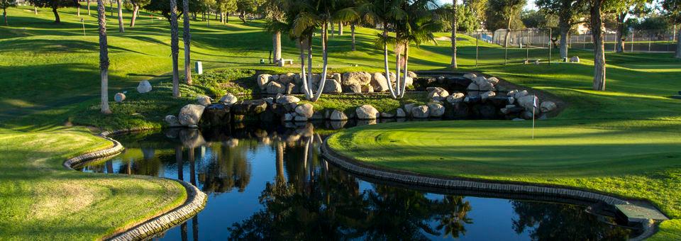 Colina Park Golf Course - photo 4