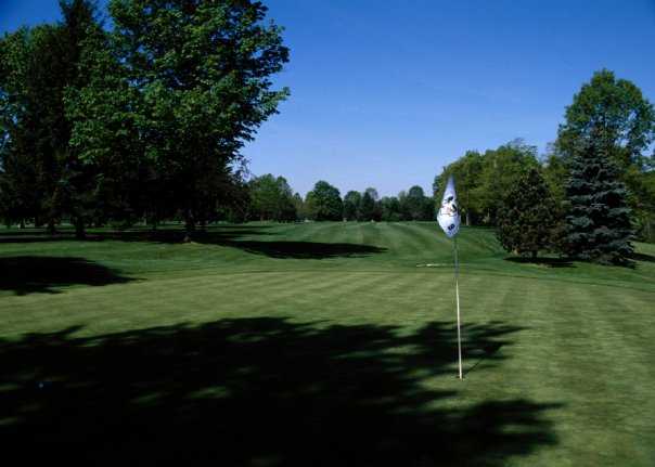 Tannenhauf Golf Club, Inc. - photo 2
