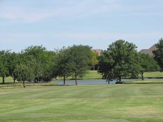 Lake Ridge Country Club - photo 4