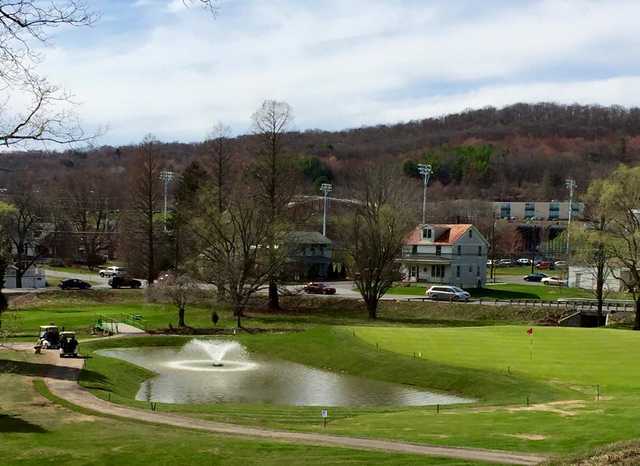 Schuylkill Country Club - photo 4